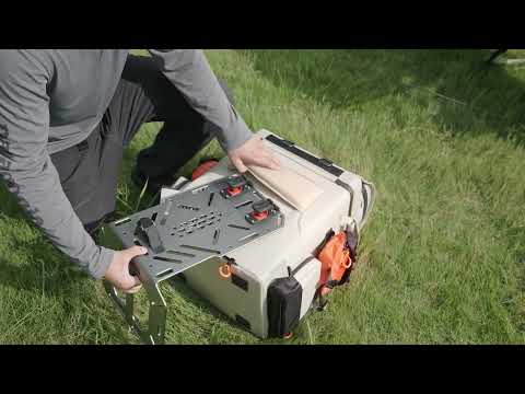 Rechargeable car fridge with modular battery system for flexible outdoor cooling